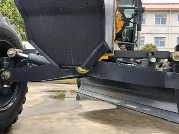 Автогрейдер PY240H